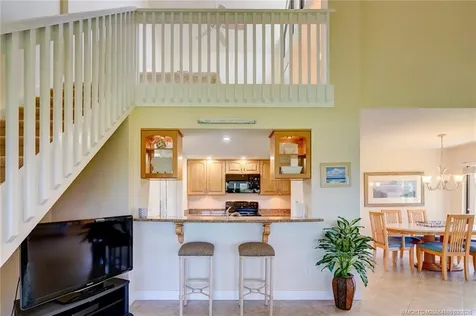 271 NE Edgewater Drive Stuart FL 34996