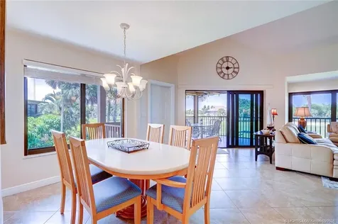 271 NE Edgewater Drive Stuart FL 34996