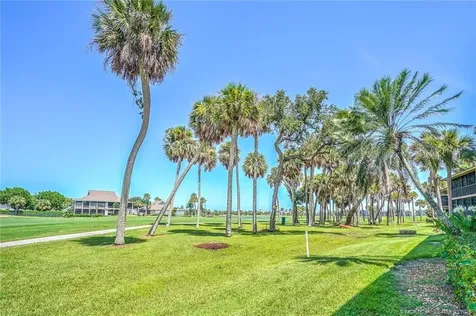 271 NE Edgewater Drive Stuart FL 34996