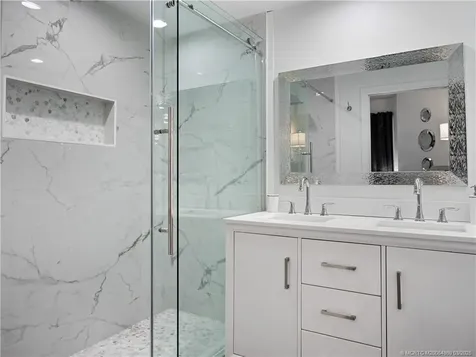 221 NE Plantation Road Stuart FL 34996