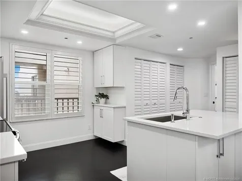 221 NE Plantation Road Stuart FL 34996