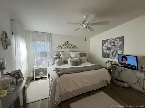 2555 Pga Boulevard Palm Beach Gardens FL 33410