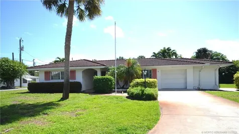 701 SW Cleveland Avenue Stuart FL 34994