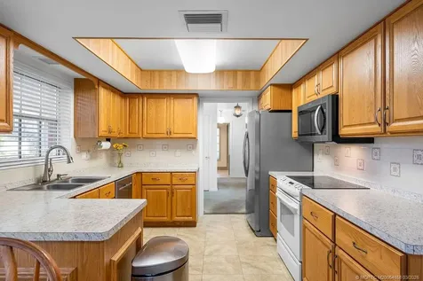 701 SW Cleveland Avenue Stuart FL 34994