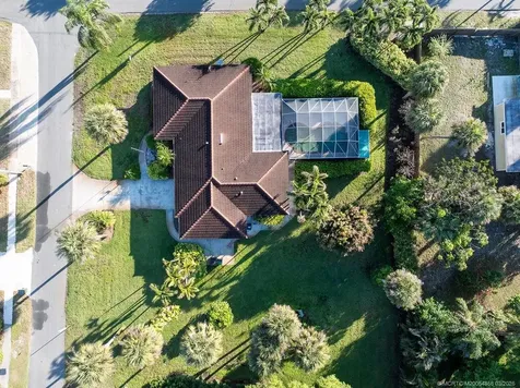 701 SW Cleveland Avenue Stuart FL 34994