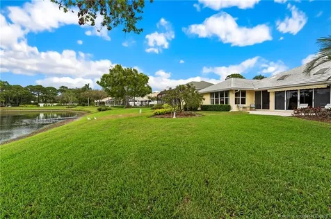 3510 SE Cambridge Drive Stuart FL 34997