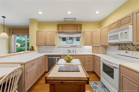 3510 SE Cambridge Drive Stuart FL 34997