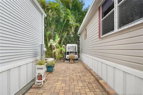 10725 S Ocean Drive Jensen Beach FL 34957