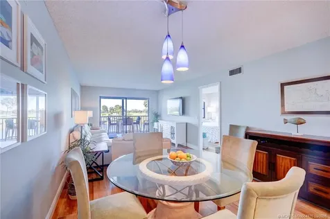 40 NE Plantation Road Stuart FL 34996