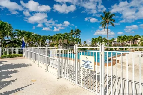 40 NE Plantation Road Stuart FL 34996