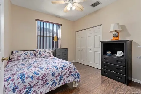 121 Woodlake Circle Greenacres FL 33463