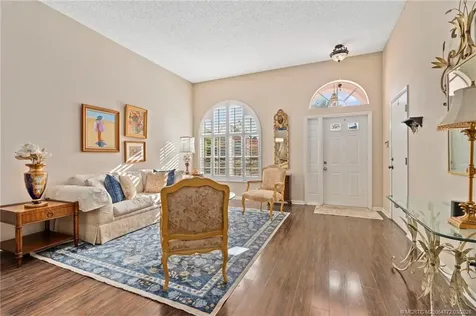 121 Woodlake Circle Greenacres FL 33463