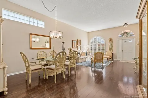 121 Woodlake Circle Greenacres FL 33463