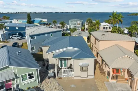 561 Nettles Boulevard Jensen Beach FL 34957