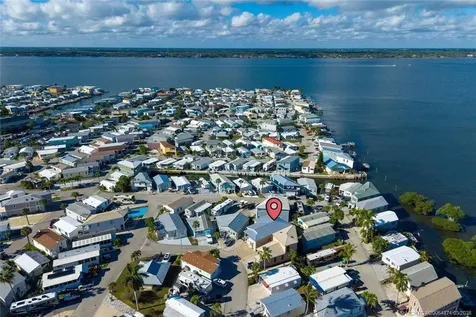 561 Nettles Boulevard Jensen Beach FL 34957