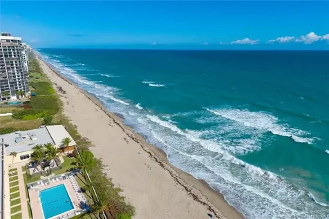 561 Nettles Boulevard Jensen Beach FL 34957