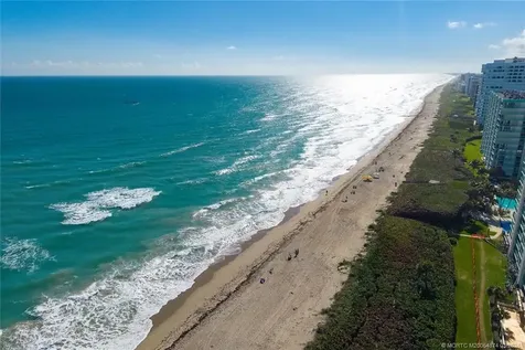 561 Nettles Boulevard Jensen Beach FL 34957