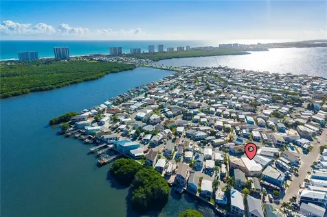 561 Nettles Boulevard Jensen Beach FL 34957