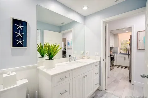 391 NE Plantation Road Stuart FL 34996