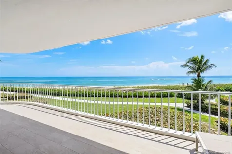 2001 SE Sailfish Point Boulevard Stuart FL 34996