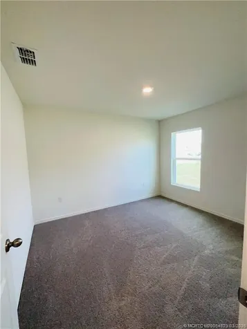 934 SW Mcdevitt Avenue Port St Lucie FL 34953
