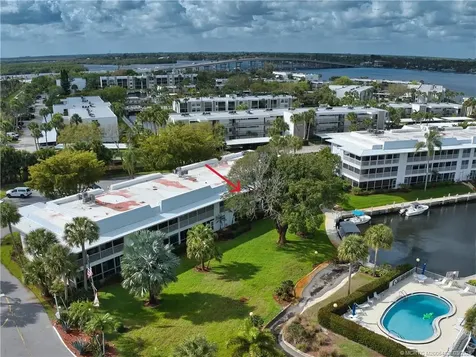 1862 SW Palm City Road Stuart FL 34994