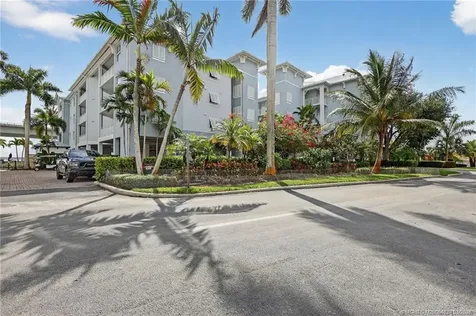 215 NW Flagler Avenue Stuart FL 34994