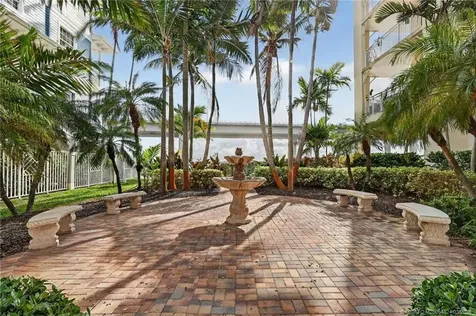 215 NW Flagler Avenue Stuart FL 34994