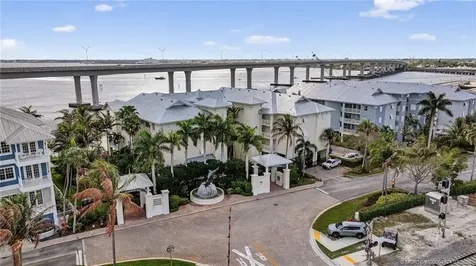 215 NW Flagler Avenue Stuart FL 34994
