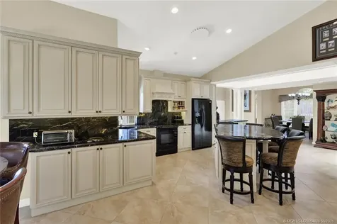 4084 SW Gleneagle Circle Palm City FL 34990