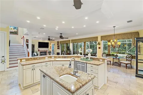 540 SE Saint Lucie Boulevard Stuart FL 34996