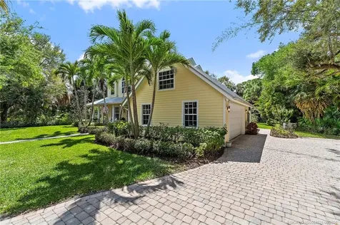 540 SE Saint Lucie Boulevard Stuart FL 34996