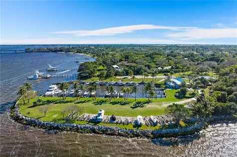 540 SE Saint Lucie Boulevard Stuart FL 34996
