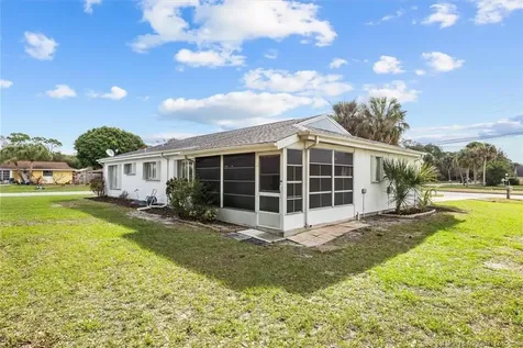 1673 SE Lyngate Drive Port St Lucie FL 34952