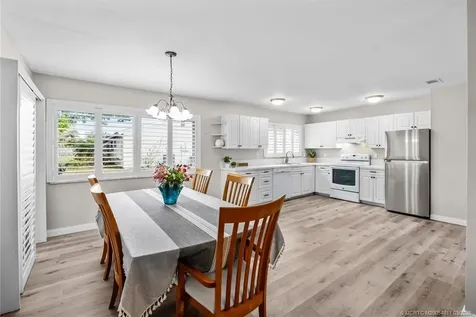 1673 SE Lyngate Drive Port St Lucie FL 34952