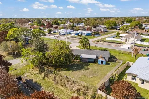 598 SW Lakehurst Drive Port St Lucie FL 34983