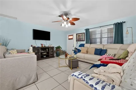 598 SW Lakehurst Drive Port St Lucie FL 34983