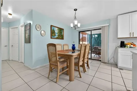 598 SW Lakehurst Drive Port St Lucie FL 34983