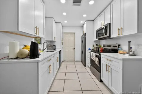 598 SW Lakehurst Drive Port St Lucie FL 34983