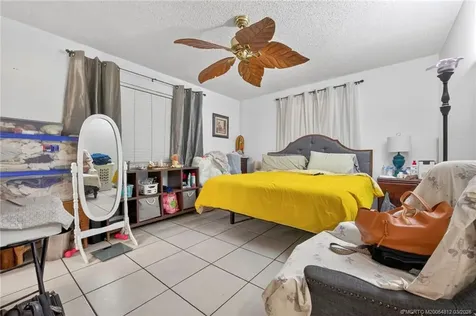 598 SW Lakehurst Drive Port St Lucie FL 34983