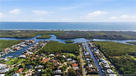 9269 SE Mystic Cove Terrace Hobe Sound FL 33455