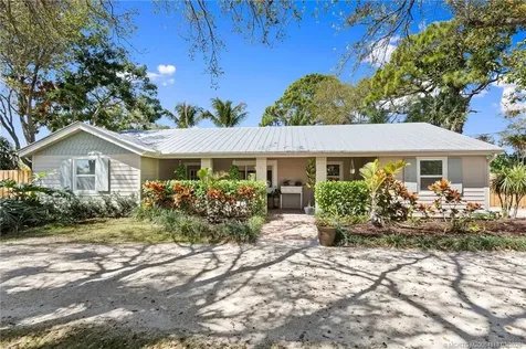 892 SE Saint Lucie Boulevard Stuart FL 34996