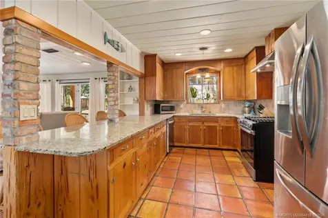 892 SE Saint Lucie Boulevard Stuart FL 34996