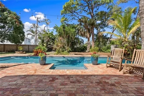 892 SE Saint Lucie Boulevard Stuart FL 34996