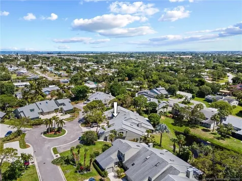 912 NE Sandalwood Place Jensen Beach FL 34957