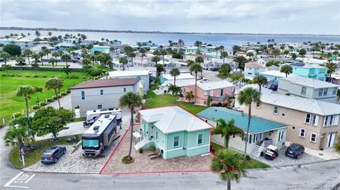 10725 S Ocean Drive Jensen Beach FL 34957