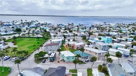 10725 S Ocean Drive Jensen Beach FL 34957