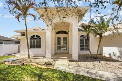 2526 SW Abney Street Port St Lucie FL 34953