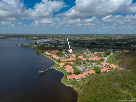 3504 SE Sandpiper Circle Port St Lucie FL 34952