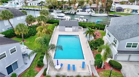 2550 Harbour Cove Drive Hutchinson Island FL 34949